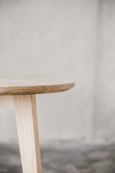 Edge detail of the top of a custom hand made table in Ash.