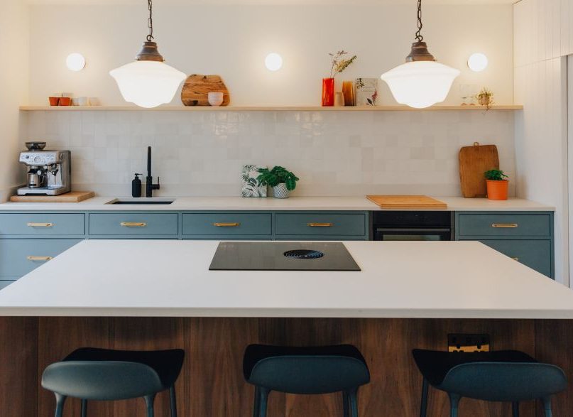 Beautiful Bespoke kitchen with stone worktops 